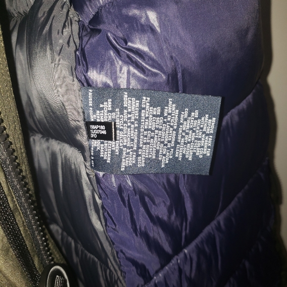Tommy Hilfiger Winter Jacket Med. - Picture 8 of 11